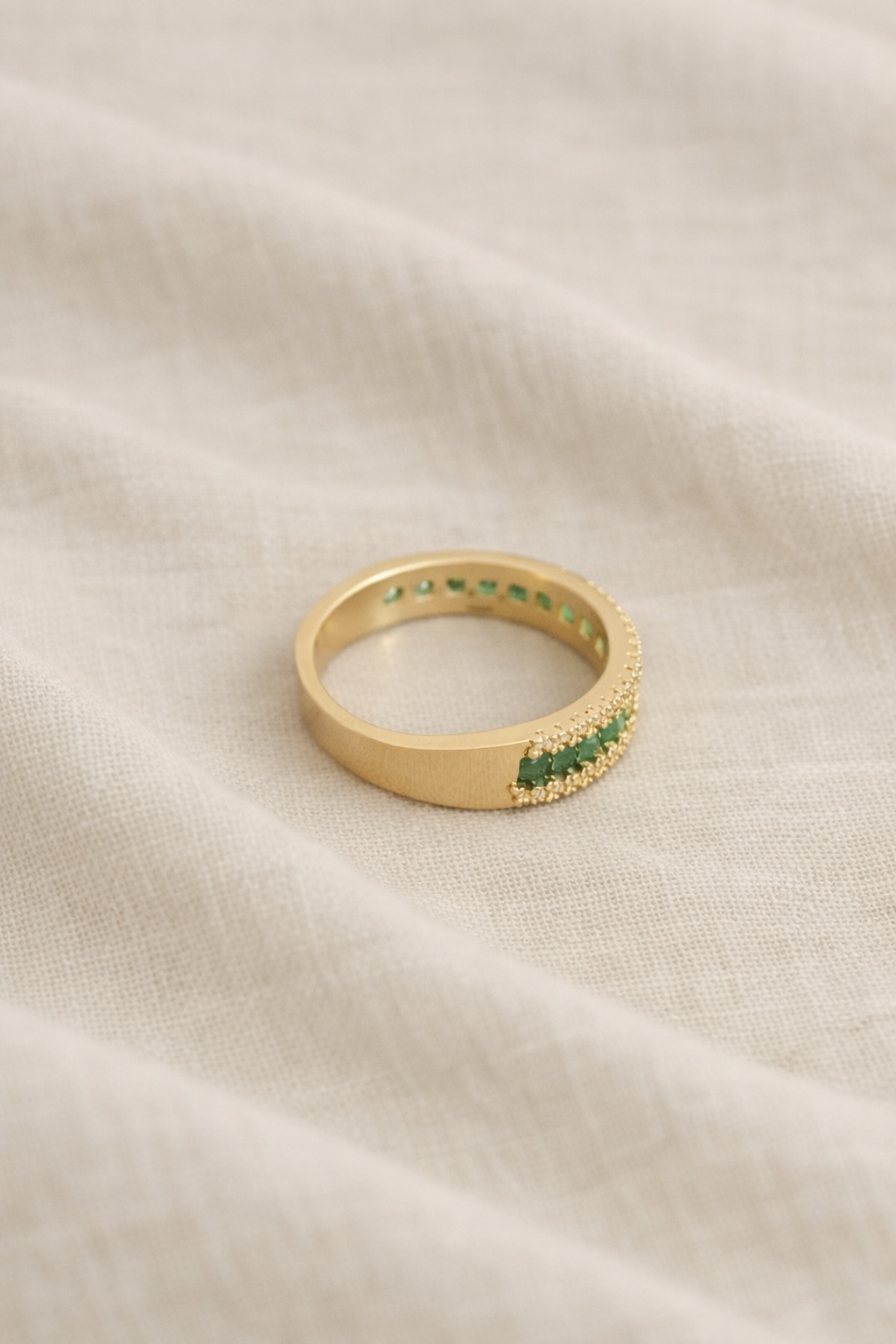 18K gold plated ring with green zirconia side view