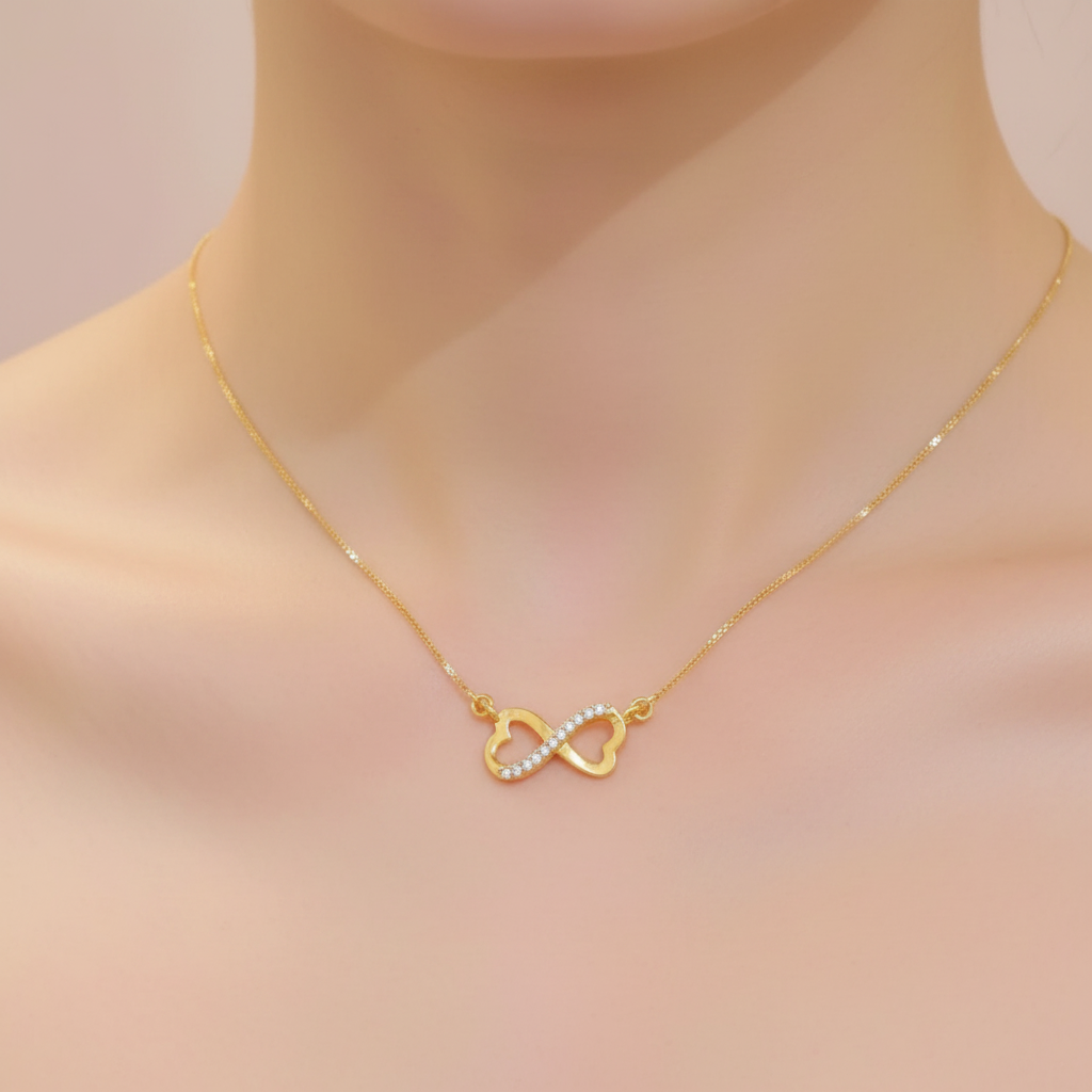 Infinity Heart Necklace – close-up detail