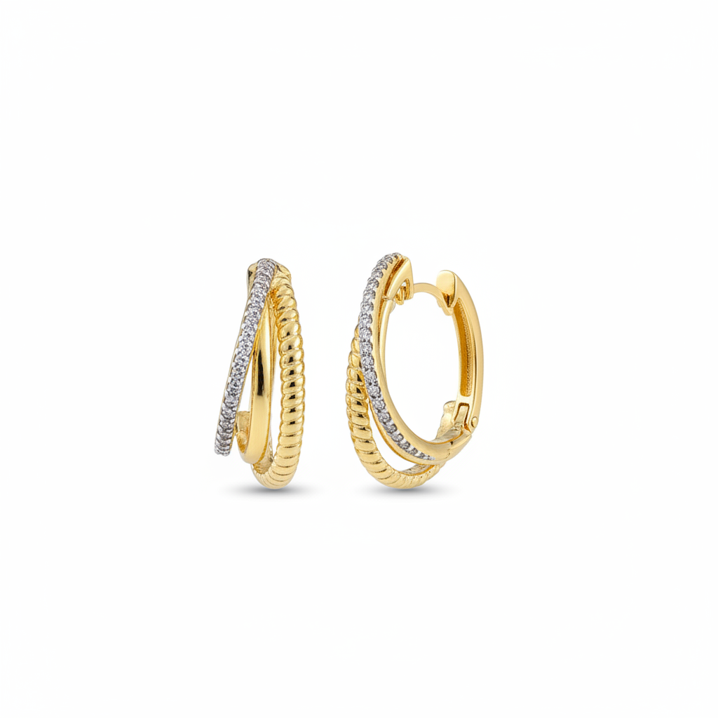 Triple Hoop Earring 18K Gold Plated — fundo branco
